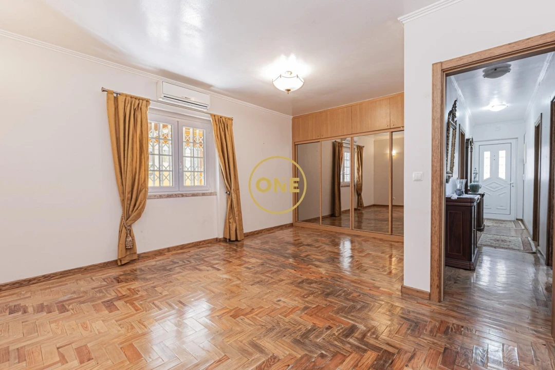 Moradia T3 para Venda em Algueirão-Mem Martins Foto 33