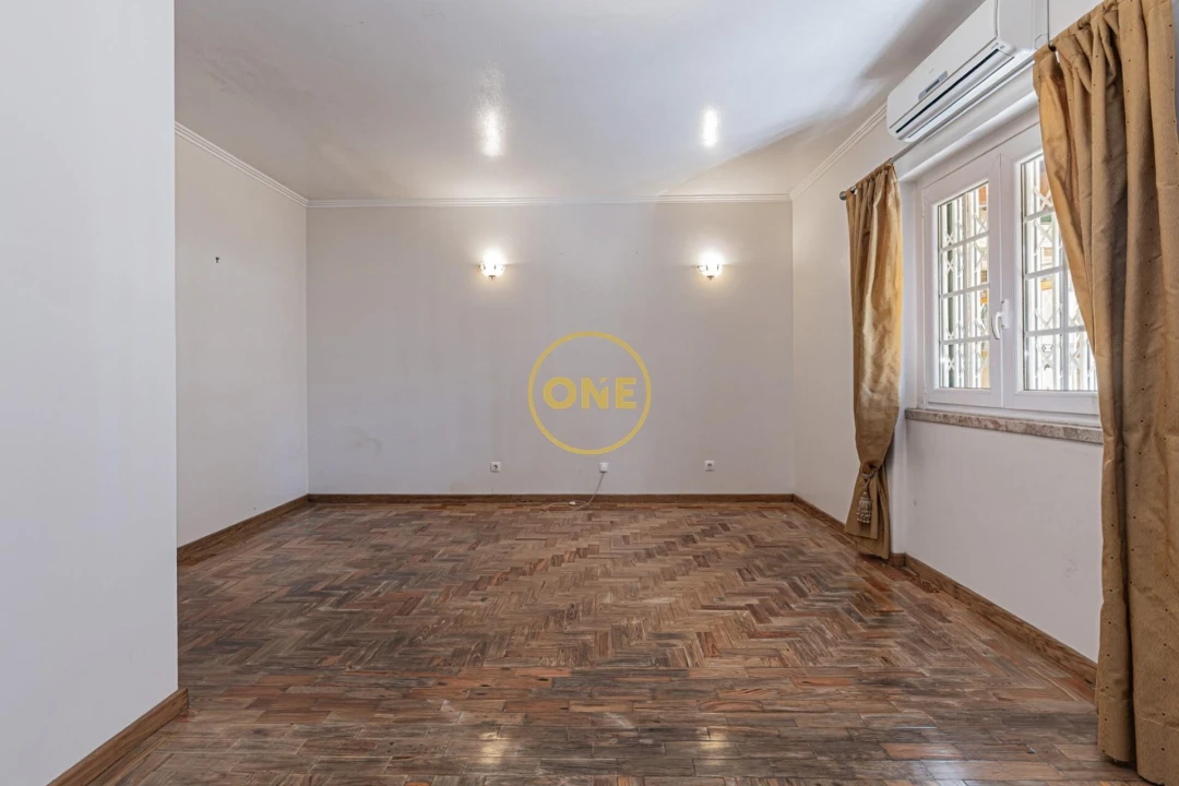 Moradia T3 para Venda em Algueirão-Mem Martins Foto 37