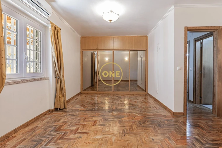 Moradia T3 para Venda em Algueirão-Mem Martins Foto 35