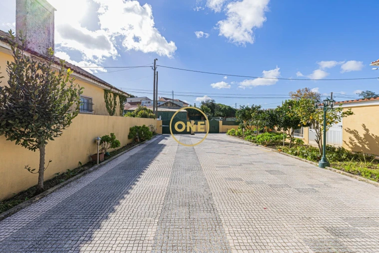 Moradia T3 para Venda em Algueirão-Mem Martins Foto 4