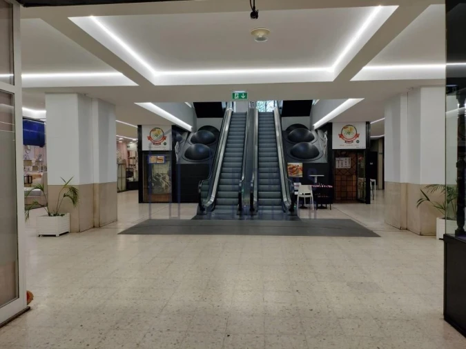 Loja para Arrendamento em Cedofeita, Santo Ildefonso, Sé, Miragaia, São Nicolau e Vitória Foto 5