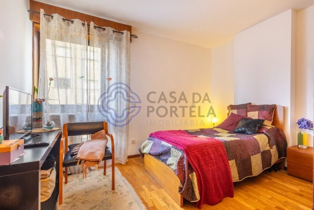 Apartamento T3 para Venda em Cidade da Maia Foto 16