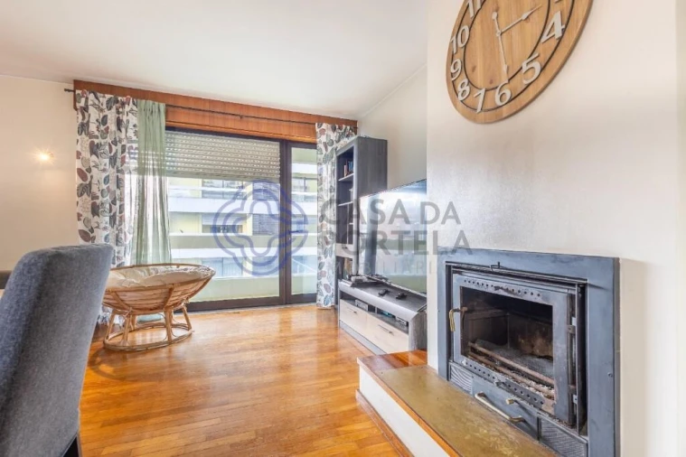 Apartamento T3 para Venda em Cidade da Maia Foto 2