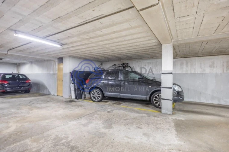 Apartamento T3 para Venda em Cidade da Maia Foto 23