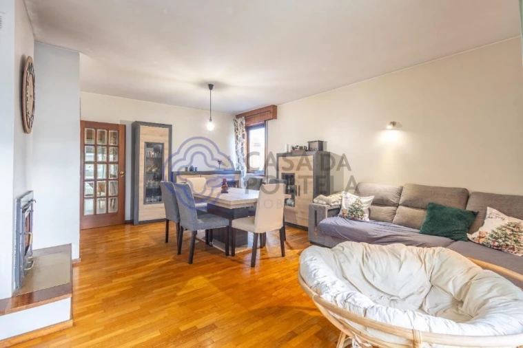 Apartamento T3 para Venda em Cidade da Maia Foto 1