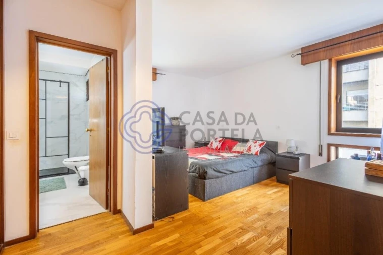 Apartamento T3 para Venda em Cidade da Maia Foto 18