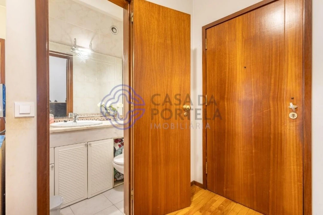 Apartamento T3 para Venda em Cidade da Maia Foto 5