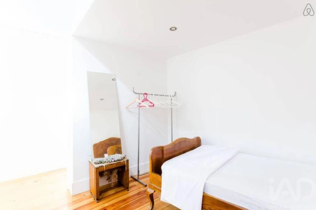 Moradia T4 para Venda em Santo António Foto 12