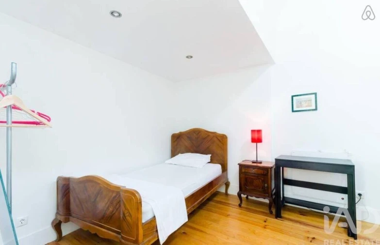 Moradia T4 para Venda em Santo António Foto 11