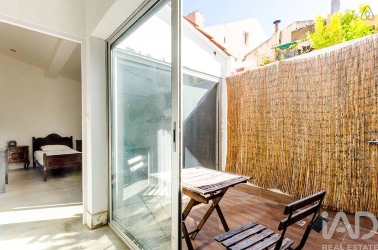 Moradia T4 para Venda em Santo António Foto 7