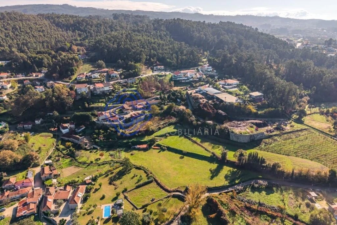 Quinta T2 para Venda em Paço de Sousa Foto 3