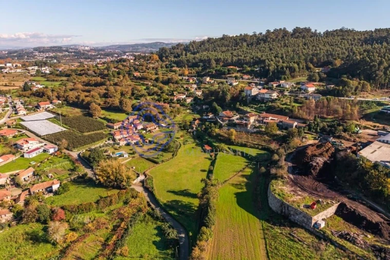 Quinta T2 para Venda em Paço de Sousa Foto 5
