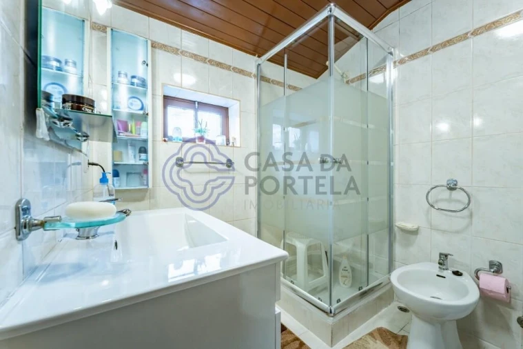 Quinta T2 para Venda em Paço de Sousa Foto 42