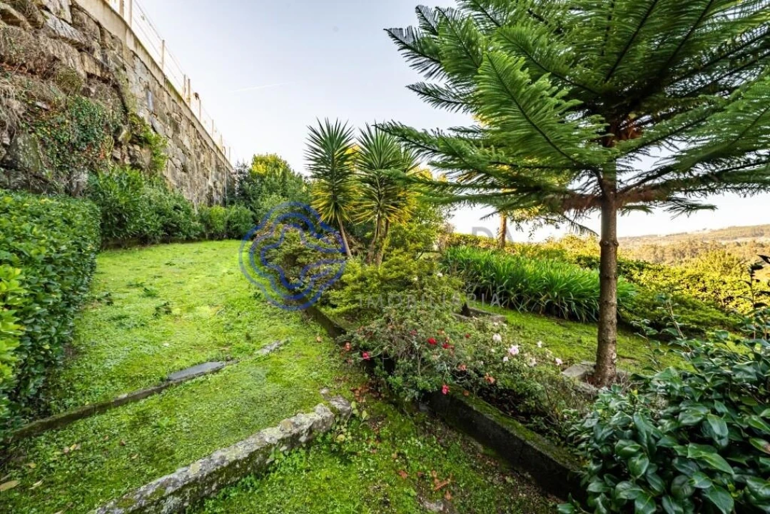 Quinta T2 para Venda em Paço de Sousa Foto 26