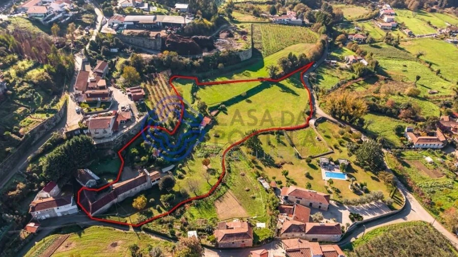 Quinta T2 para Venda em Paço de Sousa