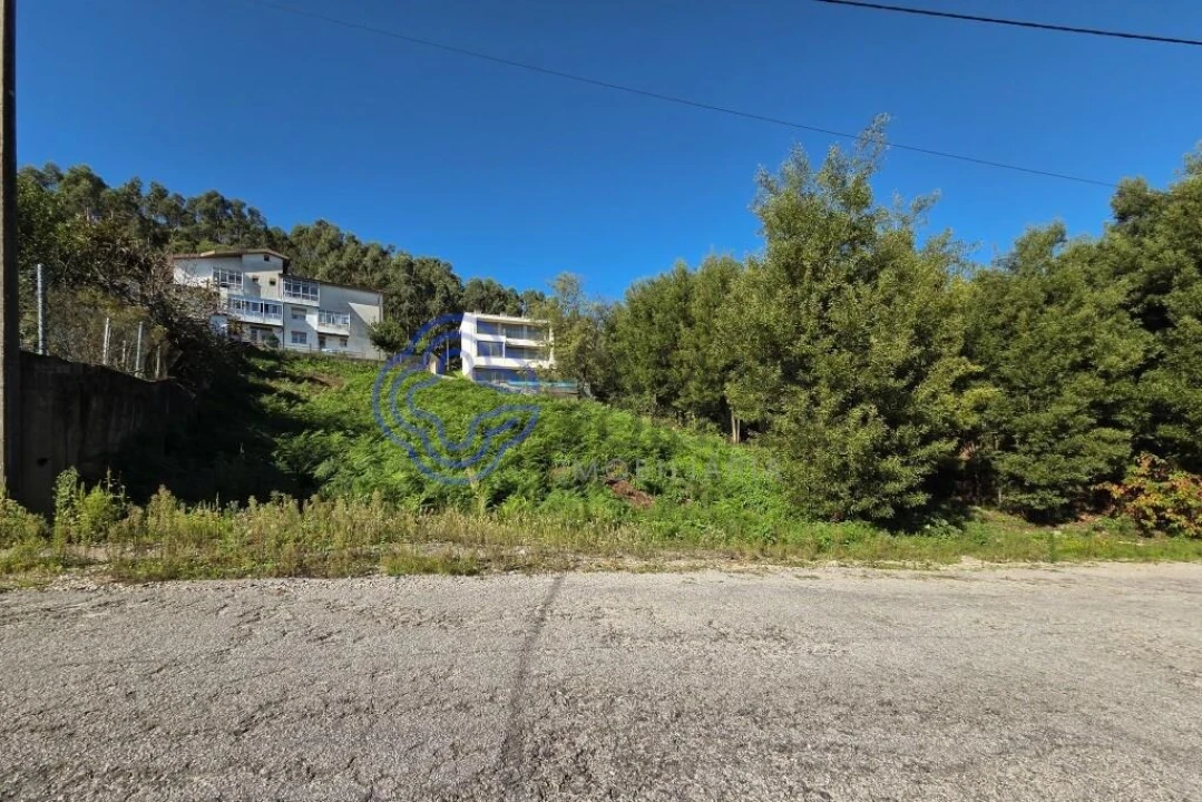 Terreno para Venda em Vilar de Andorinho Foto 9