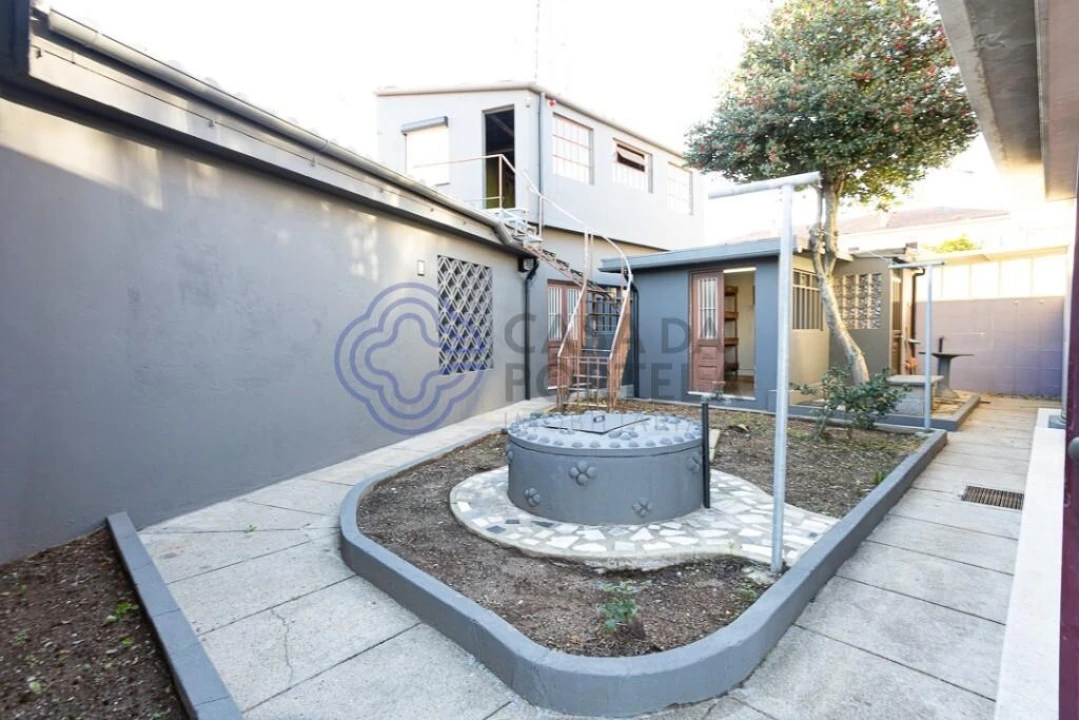 Moradia T4 para Venda em Fânzeres e São Pedro da Cova Foto 5