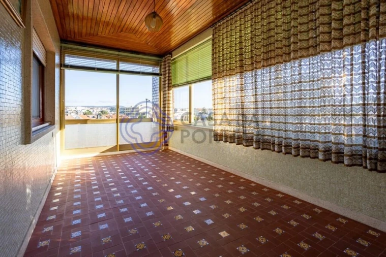 Moradia T4 para Venda em Fânzeres e São Pedro da Cova Foto 31