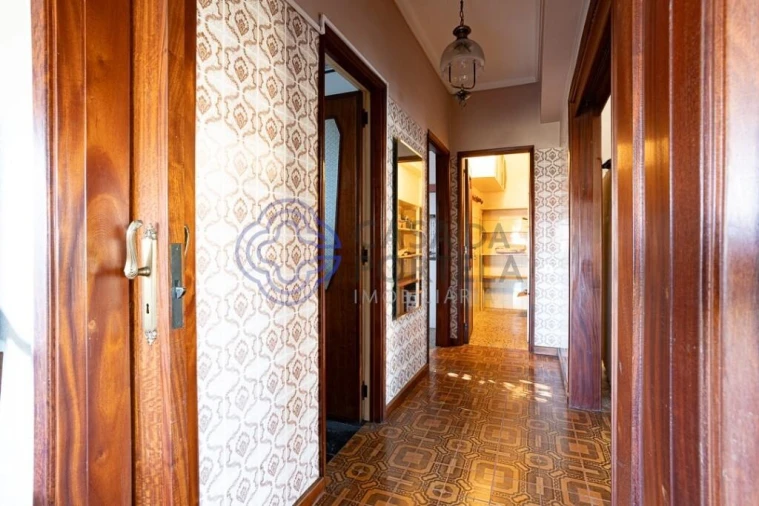 Moradia T4 para Venda em Fânzeres e São Pedro da Cova Foto 10