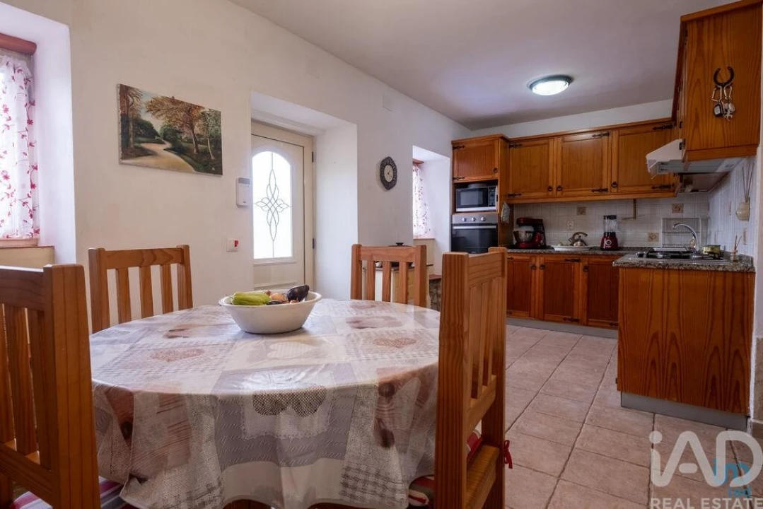 Moradia T3 para Venda em Pussos São Pedro Foto 18