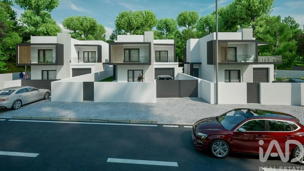 Moradia T4 para Venda em Maceira Foto 11