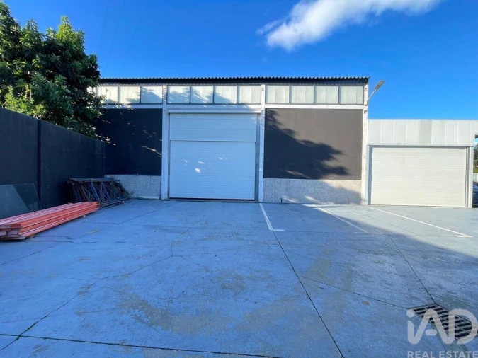 Loja para Venda em Manhente Foto 4