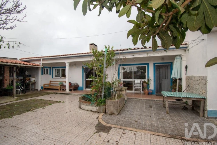 Moradia T3 para Venda em Marinha Grande Foto 19