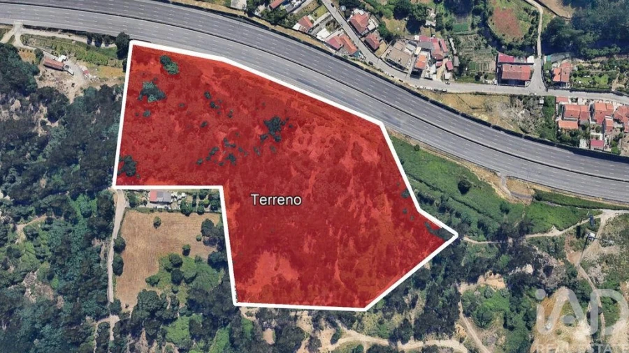 Terreno para Venda em Milheiros Foto 1