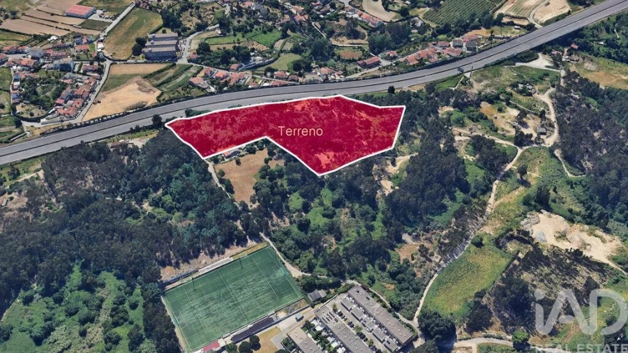 Terreno para Venda em Milheiros Foto 3