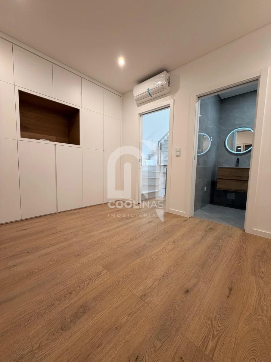 Moradia T3 para Venda em Quinta do Conde Foto 38