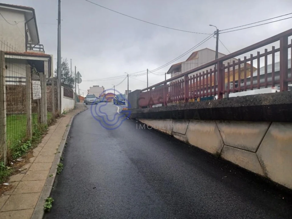 Terreno para Venda em Gondomar (São Cosme), Valbom e Jovim Foto 10