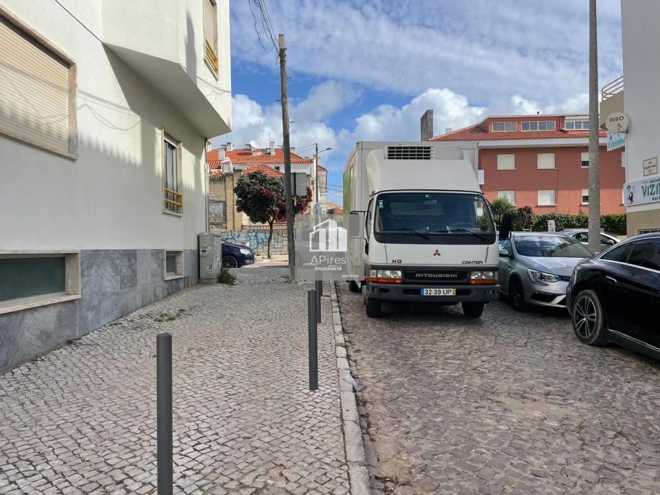 Negócio para Venda em Costa da Caparica Foto 11