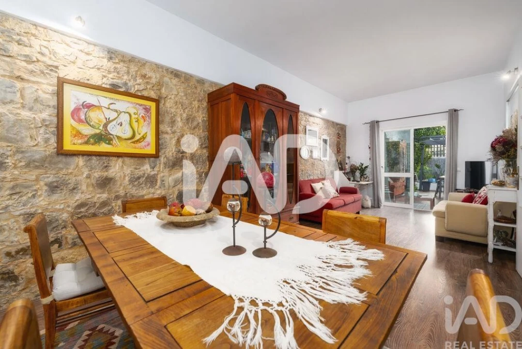 Moradia T3 para Venda em Faro (Sé e São Pedro) Foto 6