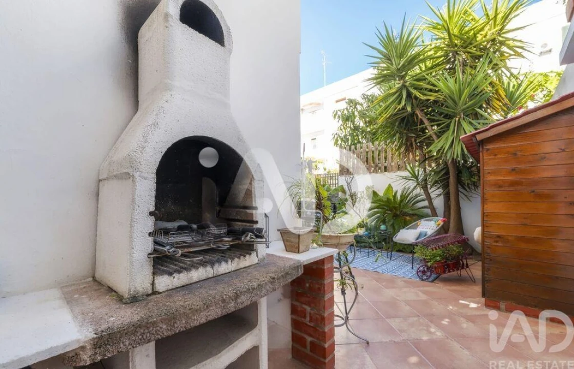 Moradia T3 para Venda em Faro (Sé e São Pedro) Foto 29