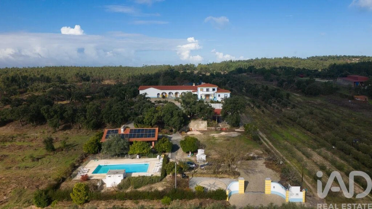 Quinta T11 para Venda em Raposa Foto 9