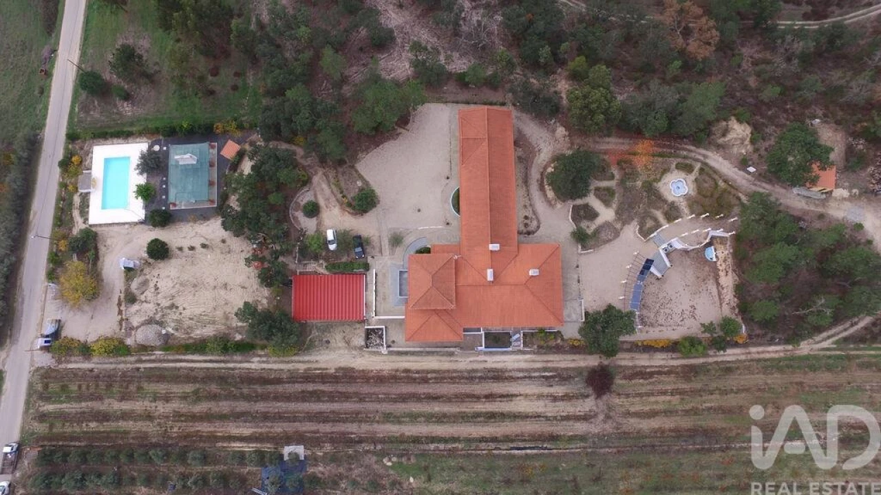 Quinta T11 para Venda em Raposa Foto 4