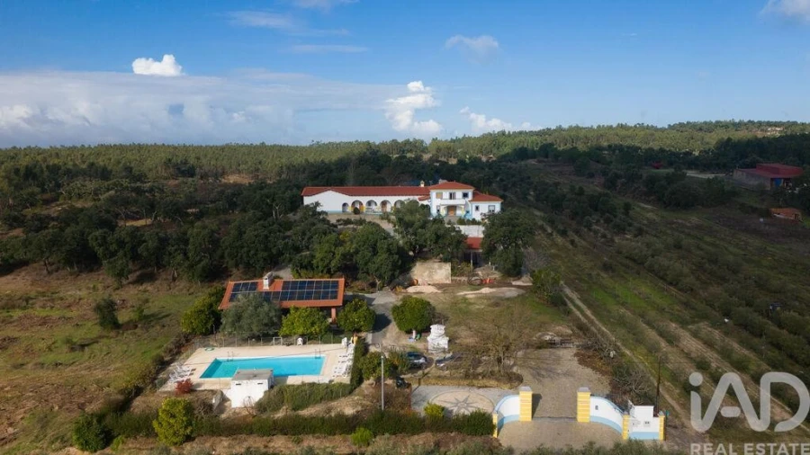 Quinta T11 para Venda em Raposa Foto 9