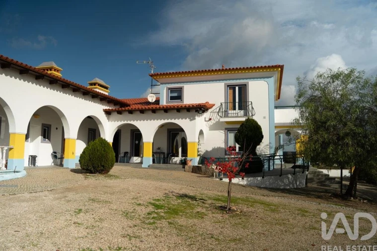 Quinta T11 para Venda em Raposa Foto 6