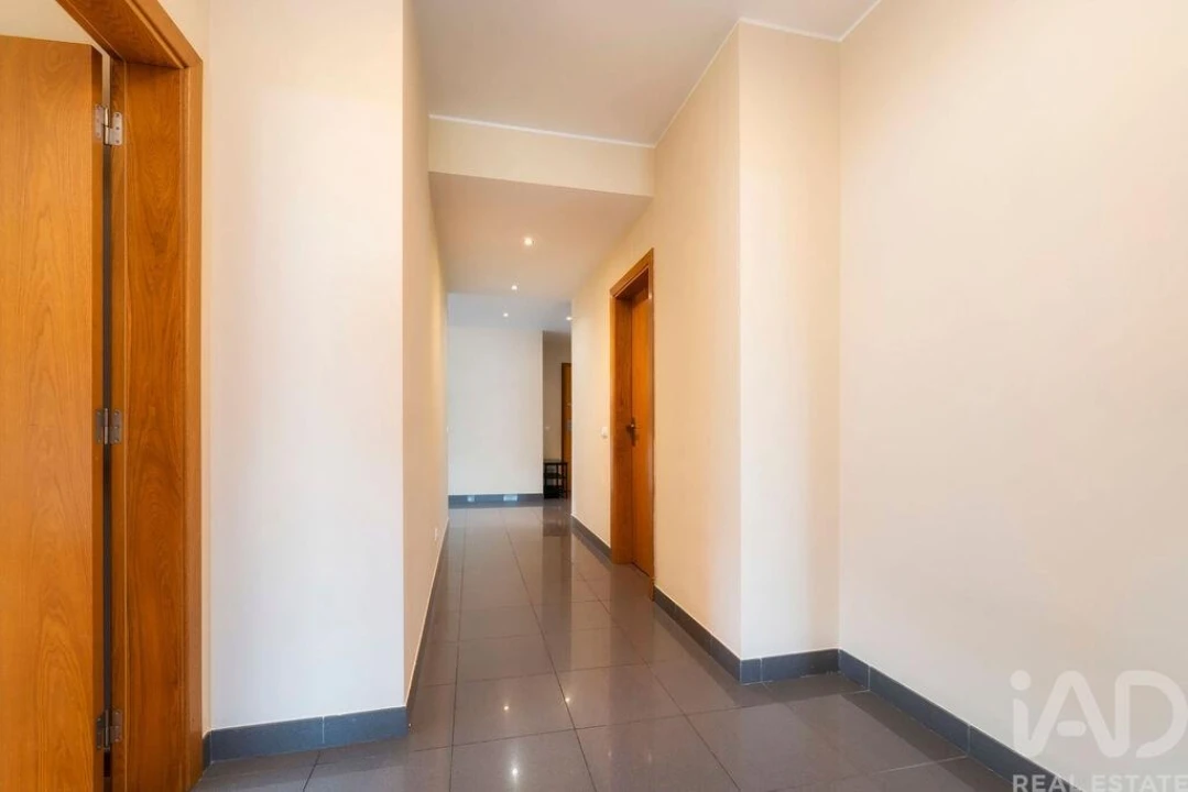 Apartamento T3 para Arrendamento em Loule (São Clemente) Foto 16