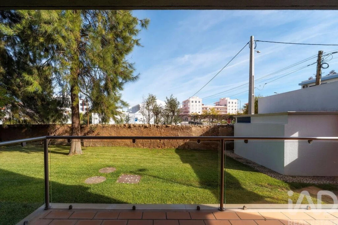 Apartamento T3 para Arrendamento em Loule (São Clemente) Foto 23