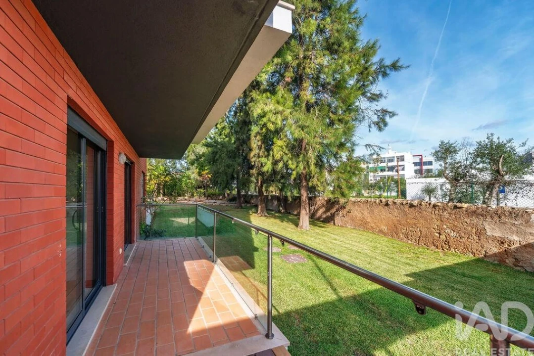 Apartamento T3 para Arrendamento em Loule (São Clemente) Foto 25