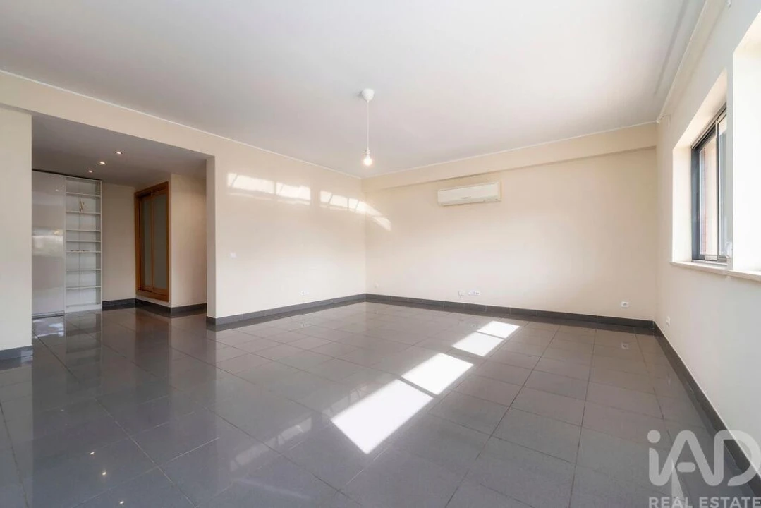 Apartamento T3 para Arrendamento em Loule (São Clemente) Foto 6