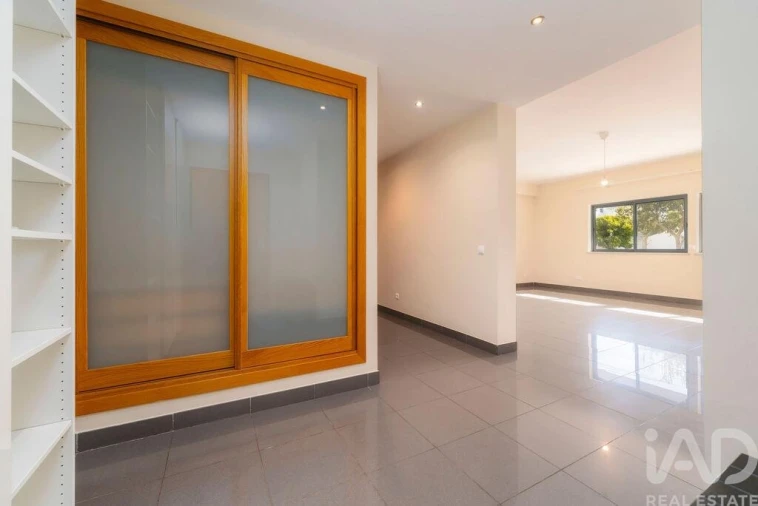 Apartamento T3 para Arrendamento em Loule (São Clemente) Foto 4