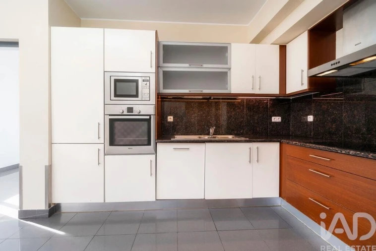 Apartamento T3 para Arrendamento em Loule (São Clemente) Foto 13