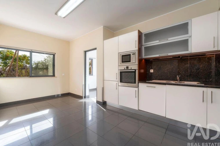 Apartamento T3 para Arrendamento em Loule (São Clemente) Foto 9