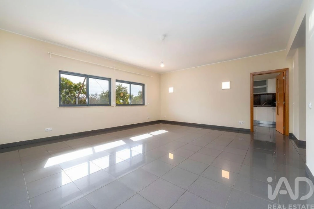 Apartamento T3 para Arrendamento em Loule (São Clemente) Foto 7