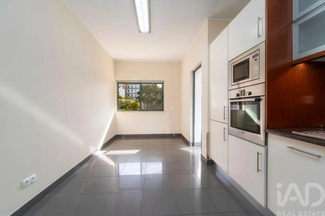 Apartamento T3 para Arrendamento em Loule (São Clemente) Foto 12