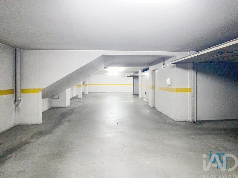 Apartamento T4 para Venda em Batalha Foto 16