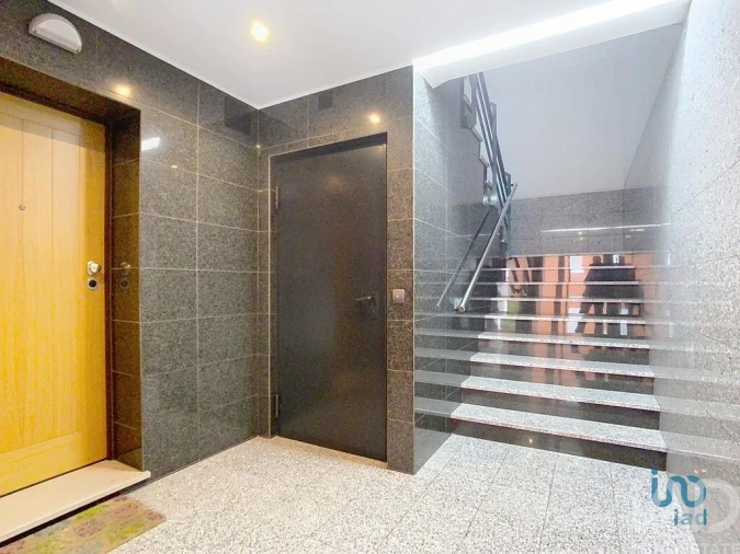 Apartamento T4 para Venda em Batalha Foto 18