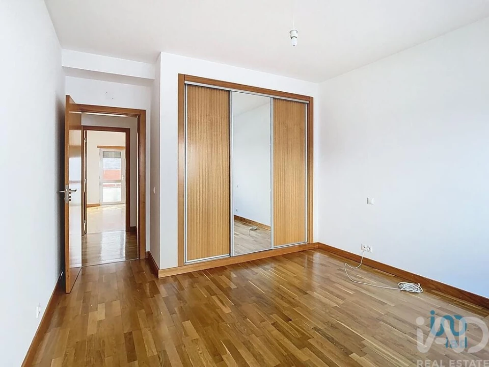 Apartamento T4 para Venda em Batalha Foto 10